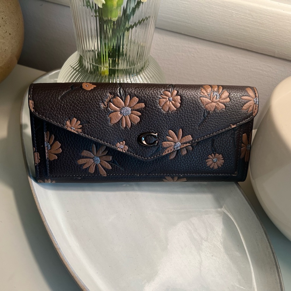 Coach Wyn Soft Wallet with floral print